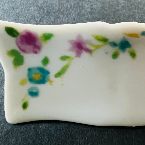 VINTAGE Lillian Vernon Set of 6 Floral Design Seating Place Card Holders EUC - Picture 3 of 7